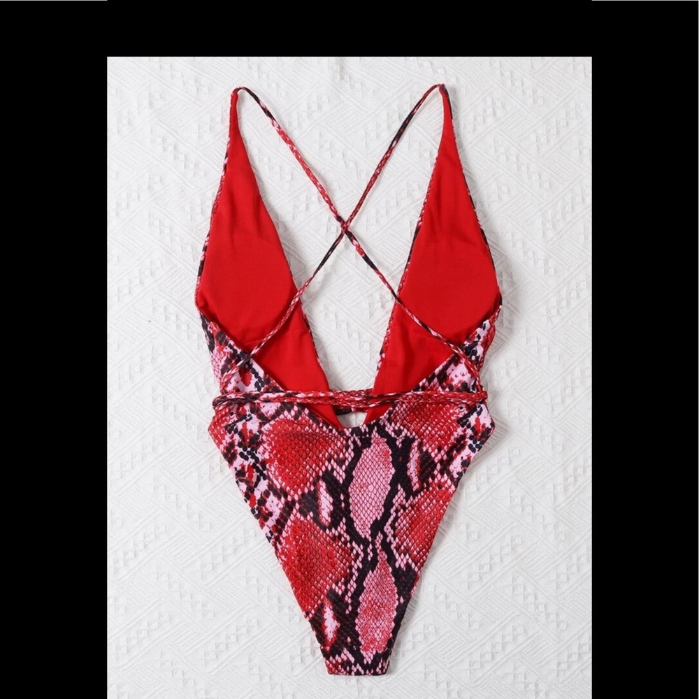 NWOT Snakeskin Print Plunging One Piece Swimsuit - Picture 2 of 3
